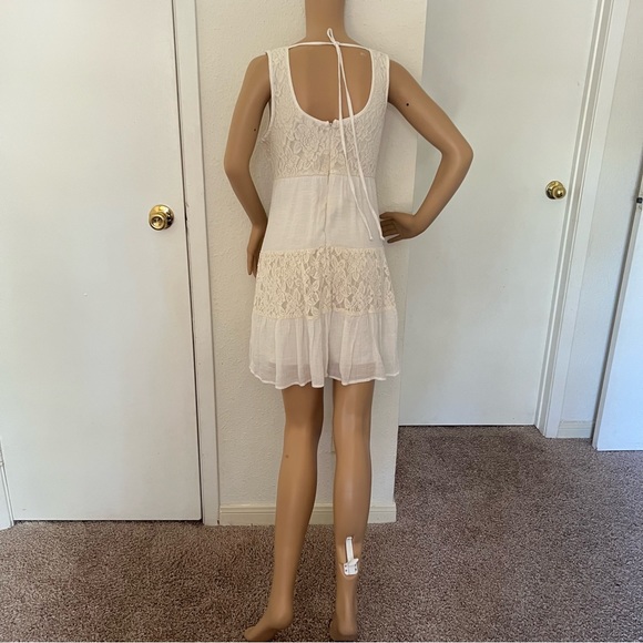 Speechless Mini Floral Lace Dress Size M - Picture 5 of 7
